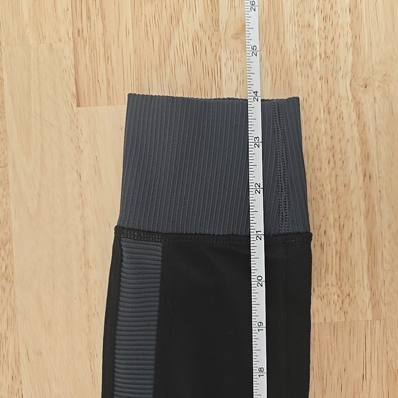 Athleta Elation Rib Trim‎ Tight Leggings Size XS Tuxedo Stripe Athletic Workout - Picture 6 of 9